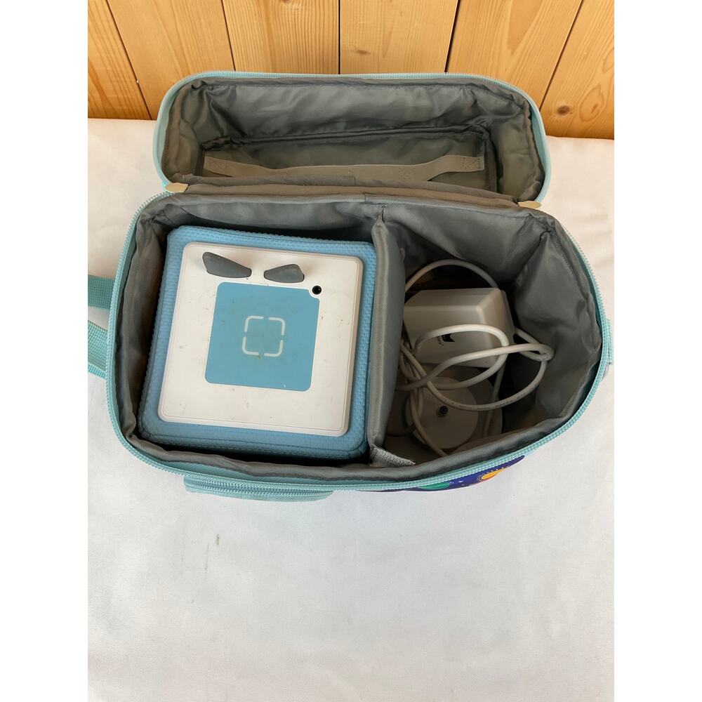 Toniebox Kids Audio Player, Starter Speaker Unit and Charger Only w/ Tote Bag - Picture 11 of 11